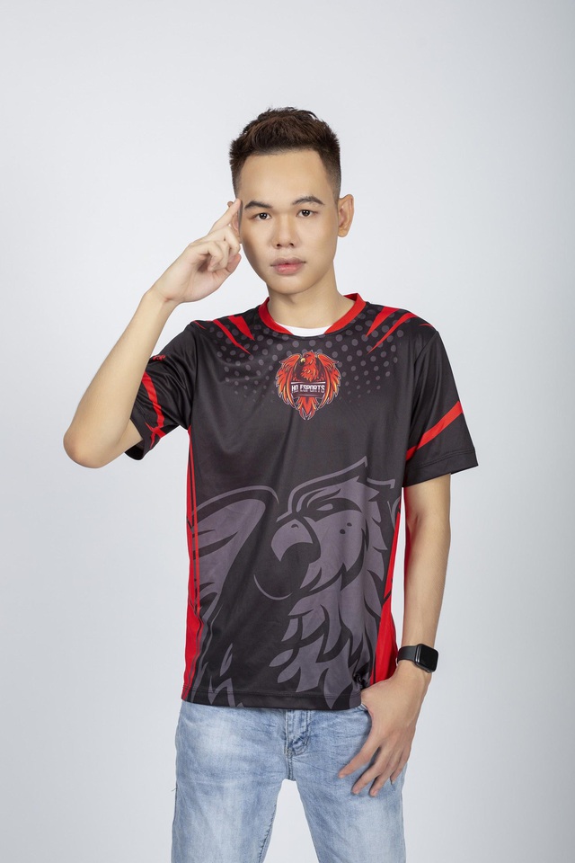 Chuyện chưa kể về Nguyễn Công Việt Anh - giám đốc eSports HQ Group: Từ tai nạn “từ chối tử thần” đến nghị lực vượt qua mặc cảm - Ảnh 6.