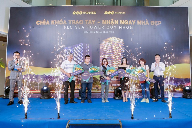 FLC Sea Tower Quy Nhon bàn giao những căn hộ đầu tiên cho khách hàng - Ảnh 2.