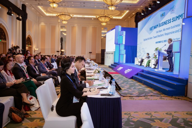 Doanh nhân Võ Thị Ngọc Huyền tham dự Hội nghị Thượng đỉnh Kinh doanh và Đầu tư ASIAN 2020 - Ảnh 1.