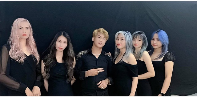 Thay đổi kiểu tóc cũng khiến hội con gái “lên hương ngùn ngụt, ngại gì không thử ngay tại salon tóc 5 sao vừa khai trương với loạt khuyến mãi cực hay ho! - Ảnh 10.