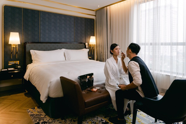 MC - Diễn viên Thu Hoài lung linh trong không gian cưới tại khách sạn dát vàng Dolce Hanoi Golden Lake - Ảnh 3.