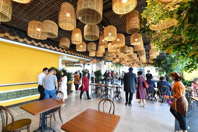 Menas Mall Saigon Airport đã mở cửa trở lại - Ảnh 1.