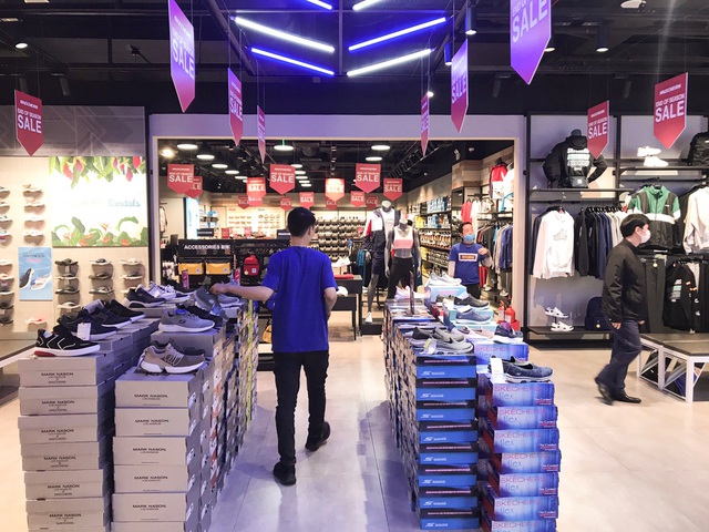 Skechers sale mạnh dịp cuối năm, loạt mẫu hot hit đều có giá tốt, cầm 1 triệu là dư sức shopping hàng hiệu - Ảnh 5.