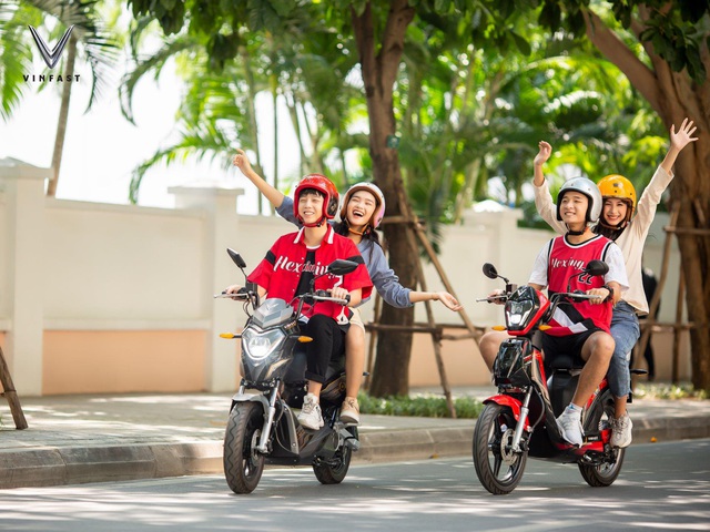 Vì sao VinFast Impes, Ludo được coi là ‘đo ni đóng giày’ cho giới trẻ Việt Nam sành điệu và ưa lối sống xanh - Ảnh 1.