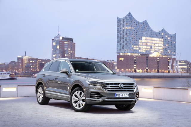 “Flagship” của Volkswagen: Touareg và xu hướng SUV - Ảnh 2.