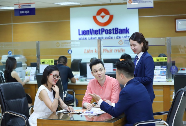 Hoàn thành vượt mức kế hoạch 2019, LienVietPostBank hướng tới năm 2020 trước những cơ hội và thách thức mới - Ảnh 1.