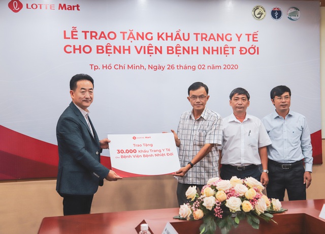 Tập đoàn Lotte trao 3,66 tỷ đồng, chung tay cùng Việt Nam phục hồi sau Covid-19 - Ảnh 2.