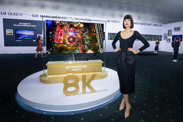 Binz, Touliver và Ninh Dương Lan Ngọc mở màn sự kiện ra mắt TV OLED 8K đầu tiên trên thế giới - Ảnh 8.