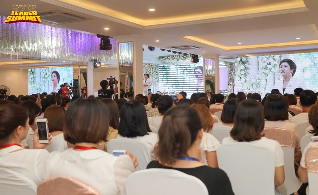 Sức hút khó lý giải của mô hình chia sẻ kỹ năng doanh nhân theo mô típ quốc tế ở Việt Nam - Ảnh 1.