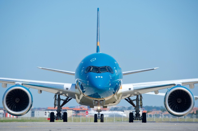 Vietnam Airlines tiếp tục khẳng định vị thế hàng không hàng đầu - Ảnh 1.