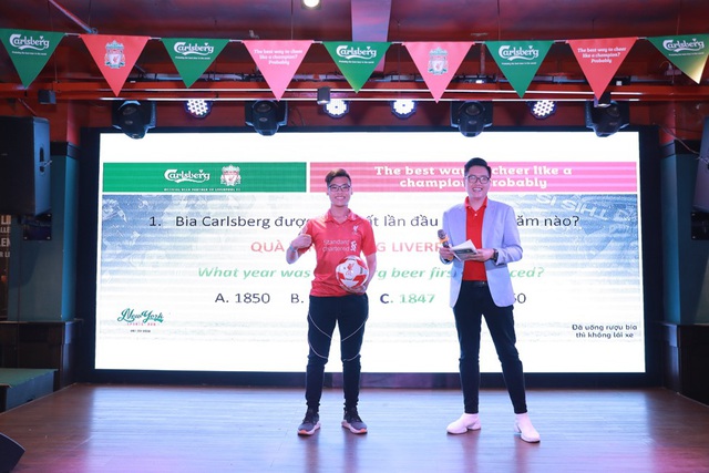 “Đêm trắng” mừng ngôi vương của fan Liverpool FC và Carlsberg - Ảnh 4.