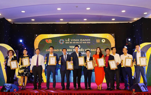 AVLand Group vinh dự đứng thứ 4 bảng xếp hạng Top 10 sàn giao dịch bất động sản tiêu biểu Việt Nam năm 2019 - Ảnh 1.