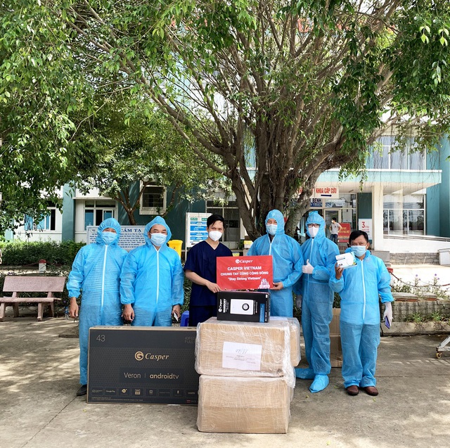 Casper Vietnam trao tặng hơn 1.000 bộ đồ bảo hộ y tế “tiếp lửa” y bác sĩ Đà Nẵng chống dịch - Ảnh 2.