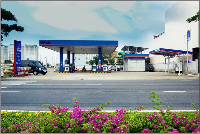 PVOIL ủng hộ hơn 7.000 lít xăng dầu, chung tay cùng TP. Đà Nẵng chống dịch Covid-19 - Ảnh 1.