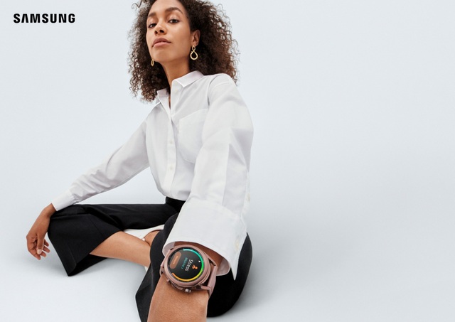 Galaxy Watch 3 “nóng hổi vừa ra lò” đã có mặt độc quyền tại Thế Giới Di Động, còn tặng ngay 1 triệu - Ảnh 3.