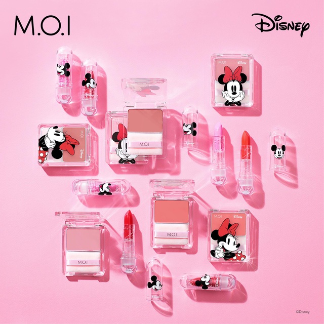 Vì sao BST son phấn M.O.I Cosmetics bắt tay với Disney của Hà Hồ lại khiến hàng loạt sao Việt thả tim ngập trời thế này? - Ảnh 1.