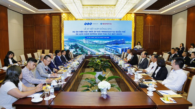 Tập đoàn Sơn Hà ký kết với Tập đoàn FLC về việc lắp đặt hệ thống điện mặt trời áp mái FreeSolar tại FLC Quy Nhơn - Ảnh 3.