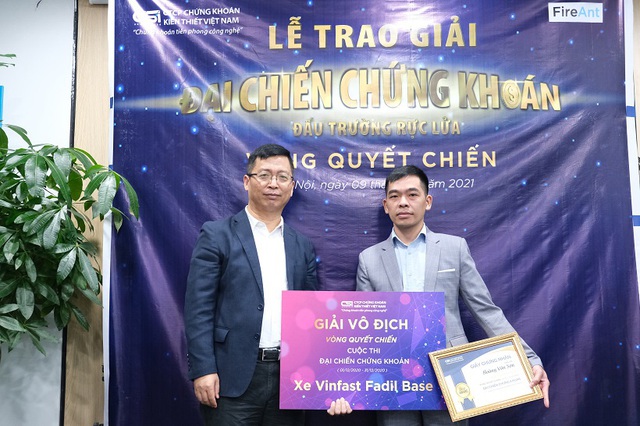 “Đại chiến chứng khoán - CSI” kết thúc, ô tô Vinfast đã có chủ nhân! - Ảnh 1.