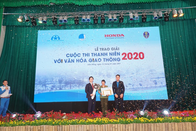 Sôi nổi Vòng chung kết và Lễ trao giải cuộc thi “Thanh niên với Văn hóa giao thông” năm 2020 - Ảnh 4.