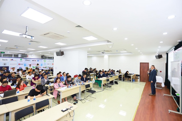 Chuyên gia về sàn TMĐT Vũ Việt Linh hé lộ chiến lược tăng lợi nhuận kinh doanh trên Shopee - Ảnh 4.