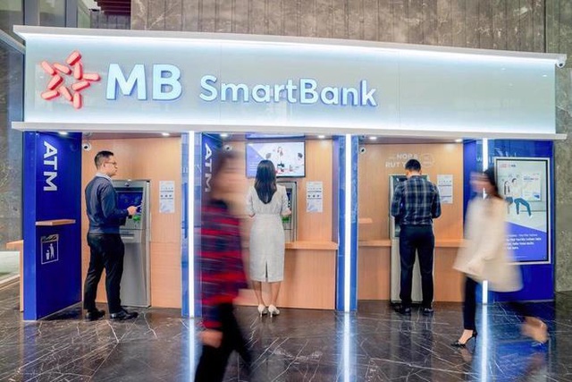 MBBank tiên phong trong xu hướng không tiền mặt với tính năng VietQR - Ảnh 1.