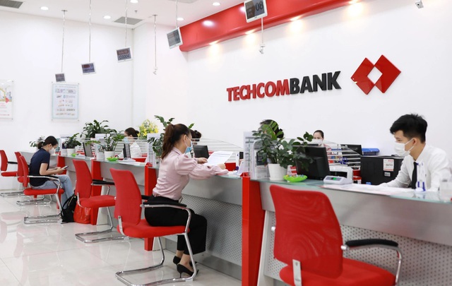 Techcombank: Thương hiệu mạnh đồng hành cùng cộng đồng - Ảnh 2.