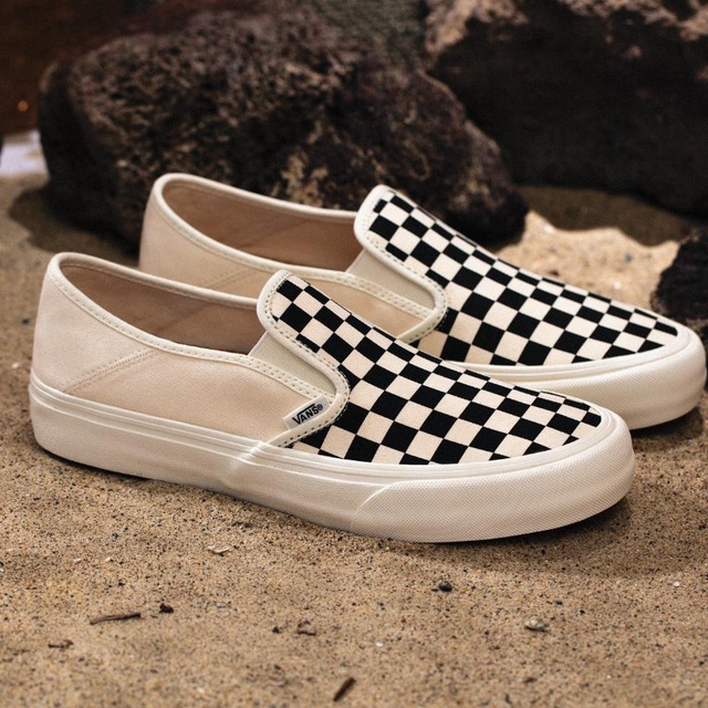 Vans Eco Theory mẫu giày mới toanh cho tín đồ thời trang bền vững - Ảnh 1.