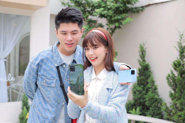 Hẹn hò cùng Y33s mùa Giáng sinh: Một ngày lang thang Sài Gòn, chụp ảnh đã đời với smartphone mới nhất nhà vivo - Ảnh 1.