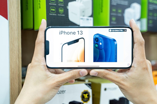 Cập nhật giá bán và tình hình hàng hóa của iPhone 13 đầu tháng 12 - Ảnh 3.