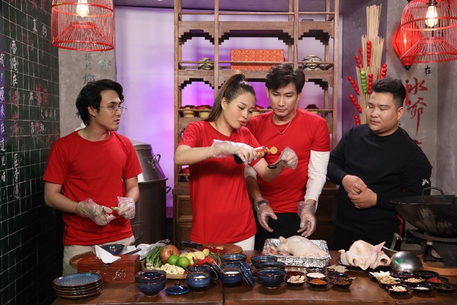 Huỳnh Lập, Lê Lộc, Chí Thiện hào hứng học nấu món Hoa với bí quyết đặc biệt - Ảnh 1.