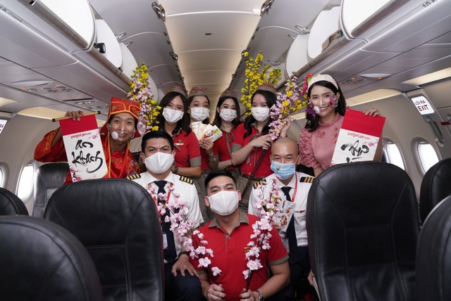 Điều bất ngờ Vietjet dành tặng khách hàng chọn bay an toàn ngày 23 tháng Chạp - Ảnh 7.