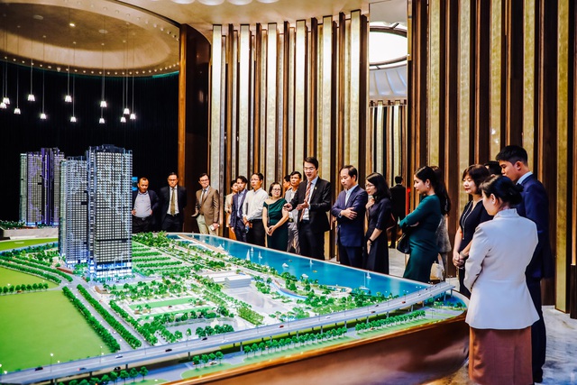Masterise Homes đầu tư 400 tỷ cho nhà mẫu hàng hiệu Grand Marina Gallery - Ảnh 4.