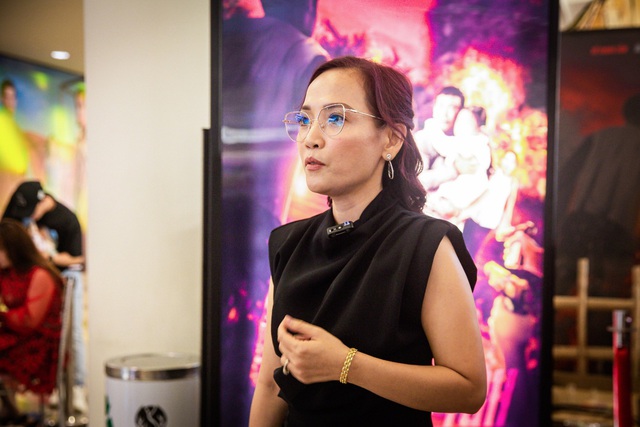 Lý Hải: “Lật mặt lần đầu tiên áp dụng poster tranh 3D tại Việt Nam” - Ảnh 2.