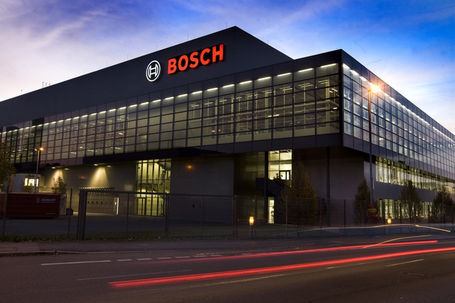 Bosch khánh thành nhà máy chế tạo IC (Wafer fab) hiện đại hàng đầu thế giới - Ảnh 4.