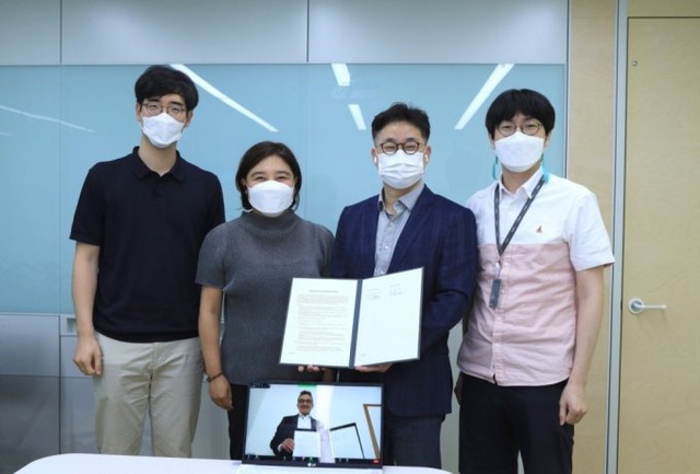 Sau 2 phòng nghiên cứu, Naver chính thức mở trung tâm công nghệ đầu não tại Việt Nam - Ảnh 2.