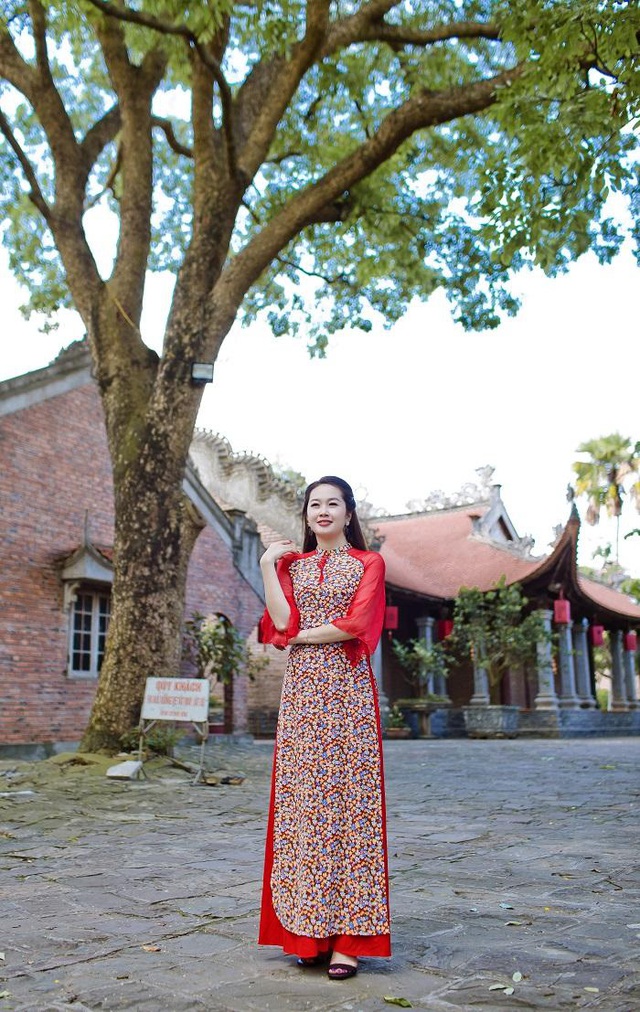Đỗ Tiến Vũ: Trang phục truyền thống tôn vinh nét đẹp phụ nữ Việt - Ảnh 2.
