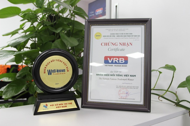 VRB đạt Top 50 “Nhãn hiệu nổi tiếng Việt Nam năm 2021” - Ảnh 1.