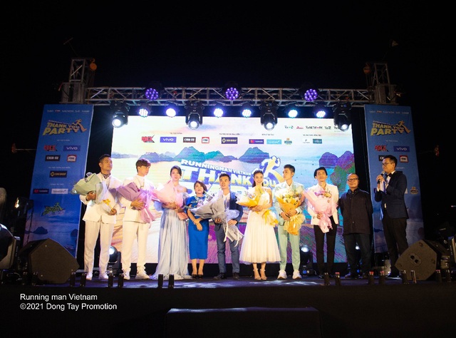 Dàn cast Running Man Vietnam lên đồ siêu đẹp, nổi bật trên du thuyền tại Hạ Long - Ảnh 2.