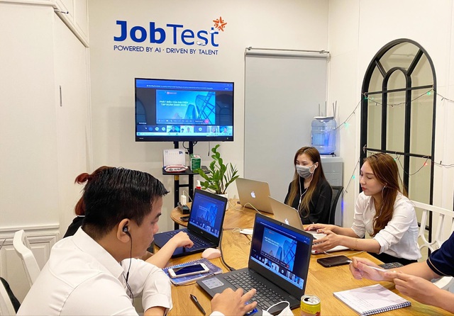 Danh Khôi và JobTest “bắt tay” số hóa quy trình quản trị nhân sự - Ảnh 4.