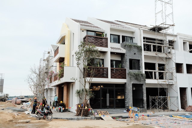 Nhà đầu tư đón chờ shophouse mẫu Maison de Ville của Hoian d’Or - Ảnh 1.