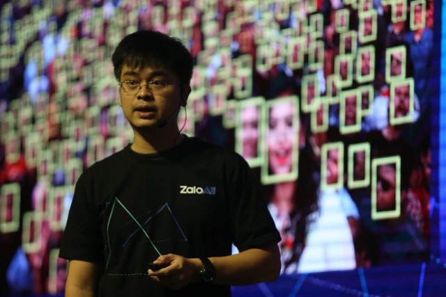 Chuyên gia Nguyễn Trọng Dũng, tốt nghiệp ngành điện tử và máy tính tại đại học Johns Hopkins (Hoa Kỳ), chuyên viên nghiên cứu AI tại Axon Public Safety Vietnam.