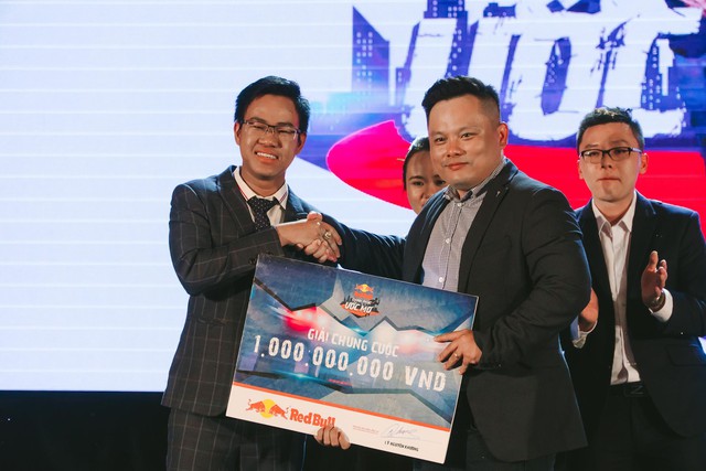 Chung kết Red Bull - Chinh Phục Ước Mơ: Người chiến thắng không chỉ có một! - Ảnh 1. Chung kết Red Bull - Chinh Phục Ước Mơ: Người chiến thắng không chỉ có một! - Ảnh 1.