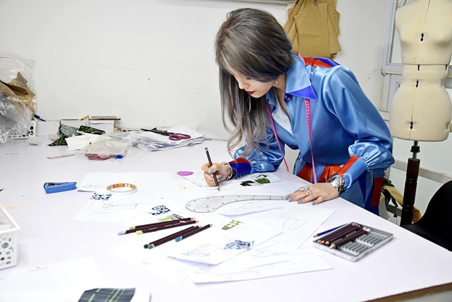 Claret Giang Lê - Nhà thiết kế BST được dự đoán sẽ gây bão tại VIFW 2017 - Ảnh 5.