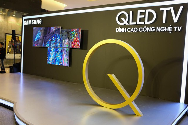 Đi xem phim Thành Long, tôi lỡ trót yêu TV QLED mất rồi - Ảnh 2. Đi xem phim Thành Long, tôi lỡ trót yêu TV QLED mất rồi - Ảnh 2.