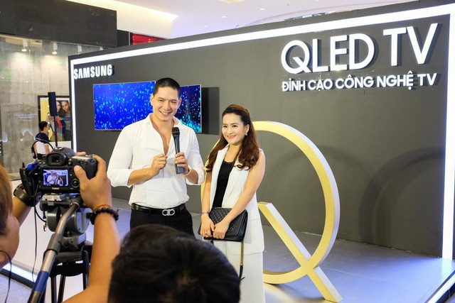 Đi xem phim Thành Long, tôi lỡ trót yêu TV QLED mất rồi - Ảnh 3. Đi xem phim Thành Long, tôi lỡ trót yêu TV QLED mất rồi - Ảnh 3.