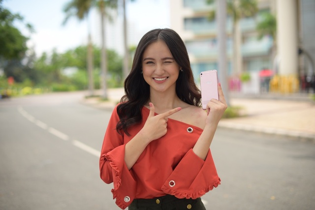Ngắm bộ ảnh hot girl “chưa 18” Mai Tây cực xinh cùng Asus ZenFone Live - Ảnh 2. Ngắm bộ ảnh hot girl “chưa 18” Mai Tây cực xinh cùng Asus ZenFone Live - Ảnh 2.
