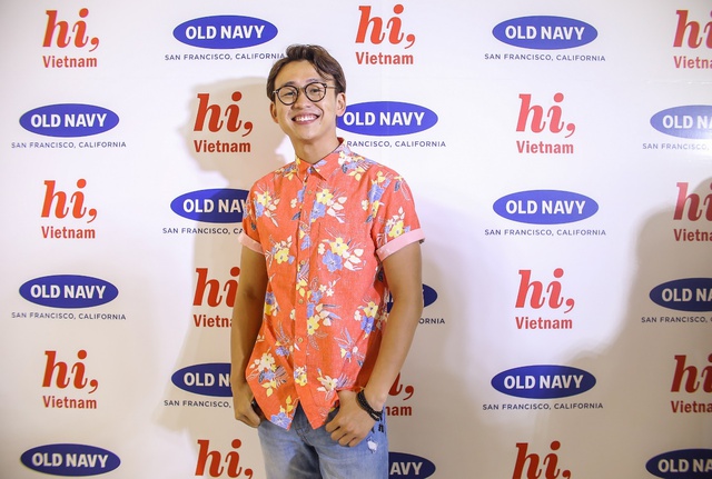 Minh Hằng nổi bật ngày khai trương cửa hàng Old Navy đầu tiên tại Việt Nam - Ảnh 5. Minh Hằng nổi bật ngày khai trương cửa hàng Old Navy đầu tiên tại Việt Nam - Ảnh 5.