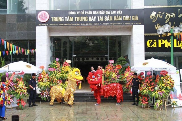 Trung tâm Trưng bày tài sản bán đấu giá rộng của Lạc Việt.