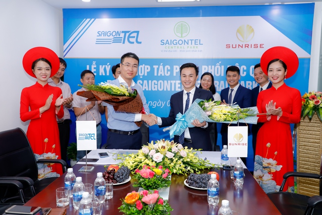 Saigontel và Sunrise ký kết hợp tác phân phối độc quyền dự án Saigontel Central Park - Ảnh 1.