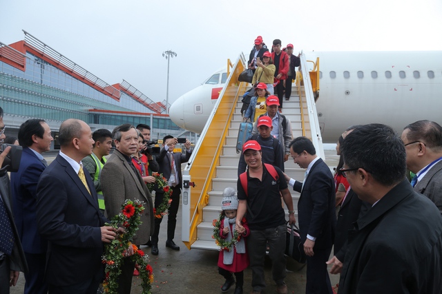 Hãng hàng không Vietjet Air khai trương đường bay Vân Đồn - Thành phố Hồ Chí Minh - Ảnh 1.